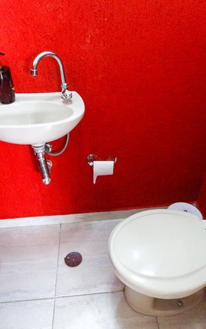 Casa à venda com 179m², 3 quartos e 1 vagaLavabo