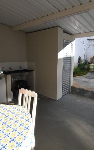 Casa à venda com 255m², 2 quartos e 2 vagasÁrea de Serviço
