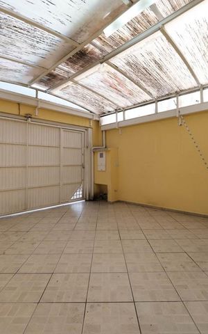 Casa à venda com 125m², 3 quartos e 2 vagasGaragem