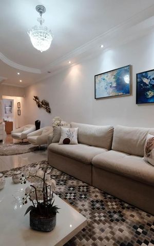 Casa à venda com 125m², 3 quartos e 2 vagasSala