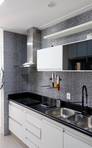 Apartamento à venda com 187m², 3 quartos e 4 vagas Apartamento à venda com 187m², 3 quartos e 4 vagasCozinha