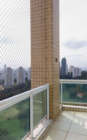 Apartamento à venda com 187m², 3 quartos e 4 vagas Apartamento à venda com 187m², 3 quartos e 4 vagasSacada