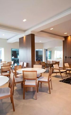 Apartamento à venda com 187m², 3 quartos e 4 vagas Apartamento à venda com 187m², 3 quartos e 4 vagasÁrea comum - Salão de festas