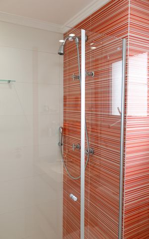 Apartamento à venda com 187m², 3 quartos e 4 vagas Apartamento à venda com 187m², 3 quartos e 4 vagasBanheiro da Suíte 3