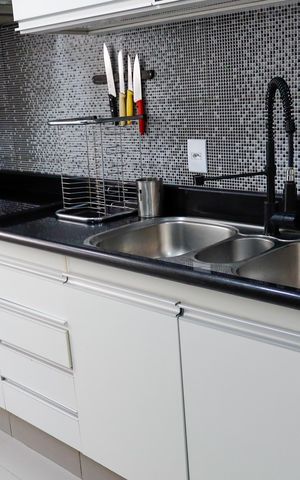 Apartamento à venda com 187m², 3 quartos e 4 vagas Apartamento à venda com 187m², 3 quartos e 4 vagasCozinha