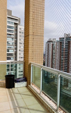 Apartamento à venda com 187m², 3 quartos e 4 vagas Apartamento à venda com 187m², 3 quartos e 4 vagasSacada