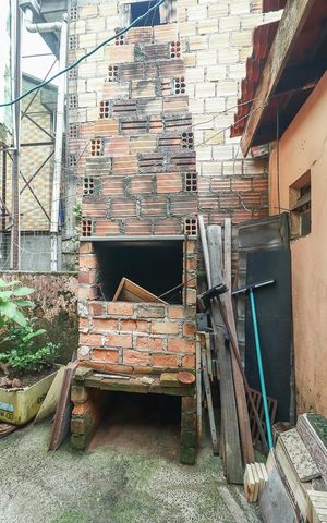 Casa à venda com 140m², 3 quartos e 3 vagasChurrasqueira