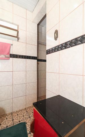 Casa à venda com 140m², 3 quartos e 3 vagasBanheiro