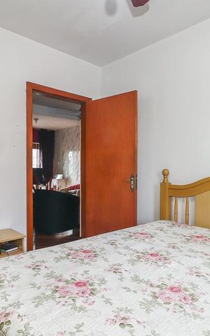 Casa à venda com 140m², 3 quartos e 3 vagasSuíte