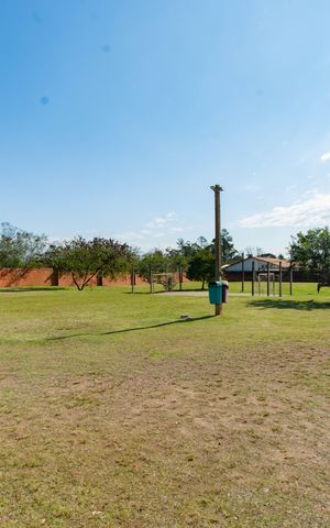 Casa de condomínio à venda com 110m², 3 quartos e 2 vagas Casa de condomínio à venda com 110m², 3 quartos e 2 vagasÁrea comum