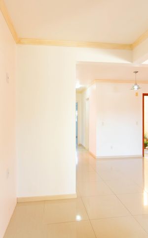 Casa de condomínio à venda com 110m², 3 quartos e 2 vagas Casa de condomínio à venda com 110m², 3 quartos e 2 vagasSala