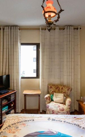 Apartamento à venda com 127m², 3 quartos e 2 vagas Apartamento à venda com 127m², 3 quartos e 2 vagasSuíte