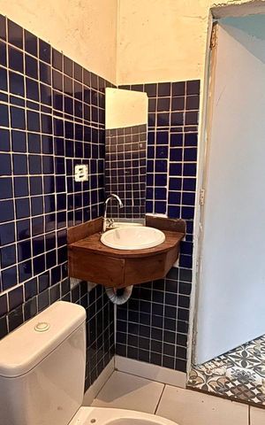 Casa para alugar com 50m², 2 quartos e 1 vaga Casa para alugar com 50m², 2 quartos e 1 vagaBanheiro