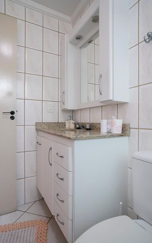 Apartamento à venda com 135m², 3 quartos e 2 vagasBanheiro da suíte 3