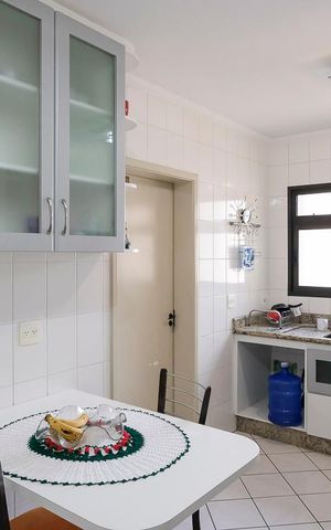 Apartamento à venda com 135m², 3 quartos e 2 vagasCozinha