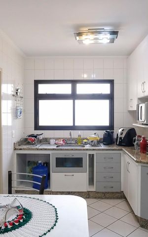 Apartamento à venda com 135m², 3 quartos e 2 vagasCozinha