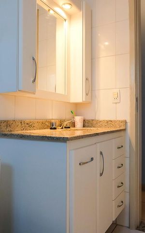 Apartamento à venda com 135m², 3 quartos e 2 vagasBanheiro da suíte 2