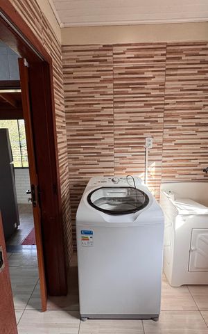 Casa à venda com 150m², 2 quartos e 3 vagas Casa à venda com 150m², 2 quartos e 3 vagasÁrea de Serviço