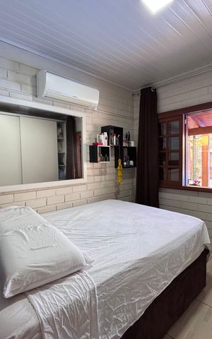 Casa à venda com 150m², 2 quartos e 3 vagas Casa à venda com 150m², 2 quartos e 3 vagasQuarto 1