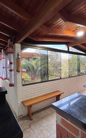 Casa à venda com 150m², 2 quartos e 3 vagas Casa à venda com 150m², 2 quartos e 3 vagasCozinha