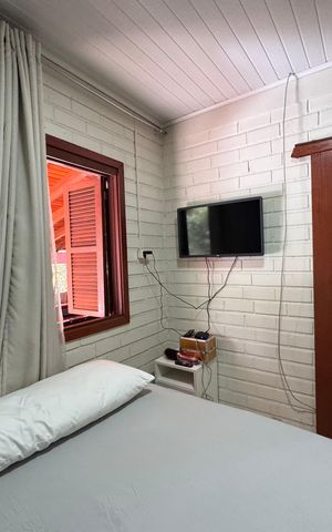 Casa à venda com 150m², 2 quartos e 3 vagas Casa à venda com 150m², 2 quartos e 3 vagasQuarto 2