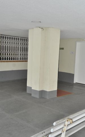 Apartamento para alugar com 60m², 2 quartos e 1 vagaÁrea comum