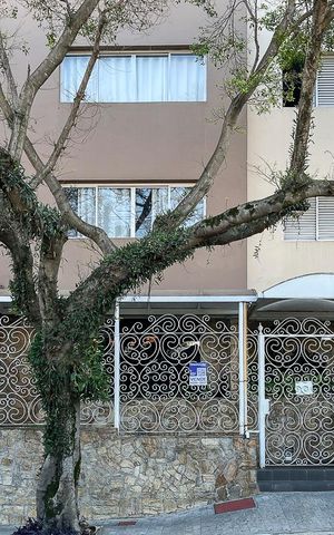 Apartamento à venda com 102m², 2 quartos e 2 vagasFachada + plaquinha