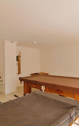 Apartamento à venda com 56m², 2 quartos e 1 vaga Apartamento à venda com 56m², 2 quartos e 1 vagaSalão de jogos