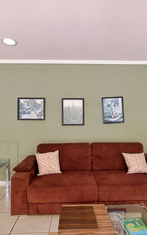 Apartamento à venda com 56m², 2 quartos e 1 vaga Apartamento à venda com 56m², 2 quartos e 1 vagaÁrea comum