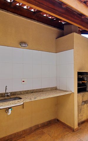 Apartamento à venda com 56m², 2 quartos e 1 vaga Apartamento à venda com 56m², 2 quartos e 1 vagaÁrea comum - Churrasqueira