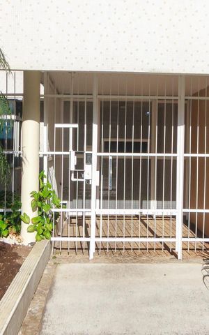 Apartamento à venda com 117m², 3 quartos e 1 vagaFachada