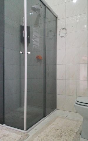 Casa à venda com 120m², 3 quartos e 1 vagaBanheiro