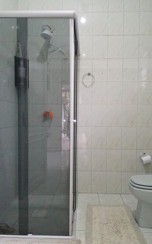 Casa à venda com 120m², 3 quartos e 1 vagaBanheiro