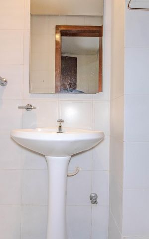 Apartamento à venda com 200m², 3 quartos e 2 vagasBanheiro de Serviço
