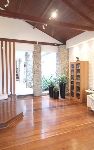 Casa para alugar com 400m², 3 quartos e 3 vagasSala
