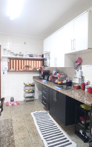 Casa para alugar com 400m², 3 quartos e 3 vagasCozinha