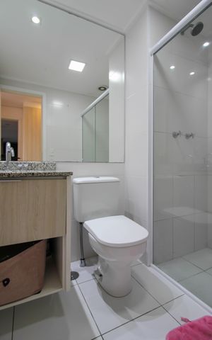 Apartamento à venda com 68m², 2 quartos e 1 vaga Apartamento à venda com 68m², 2 quartos e 1 vagaSuíte Banheiro