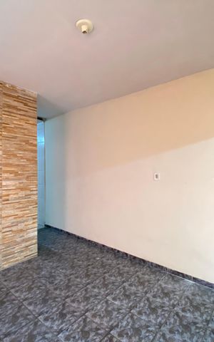 Casa para alugar com 60m², 1 quarto e sem vaga Casa para alugar com 60m², 1 quarto e sem vagaSala