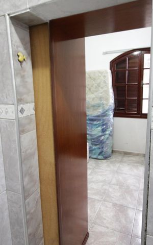 Casa à venda com 121m², 4 quartos e 5 vagasBanheiro da Suíte 2