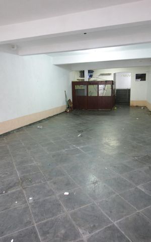 Casa à venda com 121m², 4 quartos e 5 vagasGaragem