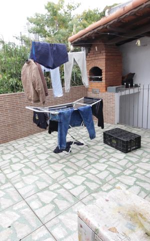 Casa à venda com 121m², 4 quartos e 5 vagasChurrasqueira