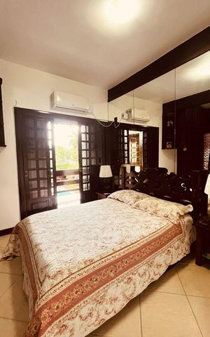 Casa de condomínio à venda com 385m², 5 quartos e 4 vagas Casa de condomínio à venda com 385m², 5 quartos e 4 vagasQuarto 3