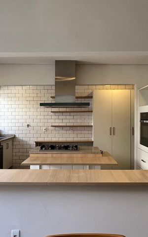 Casa para alugar com 150m², 4 quartos e 2 vagas Casa para alugar com 150m², 4 quartos e 2 vagasCozinha