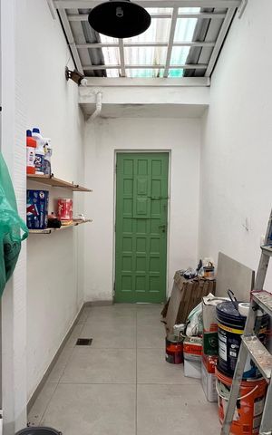 Casa para alugar com 150m², 4 quartos e 2 vagas Casa para alugar com 150m², 4 quartos e 2 vagasCorredor
