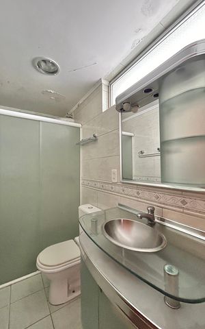 Apartamento à venda com 84m², 3 quartos e sem vagaBanheiro