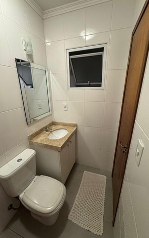 Casa de condomínio à venda com 62m², 2 quartos e 1 vaga Casa de condomínio à venda com 62m², 2 quartos e 1 vagaBanheiro