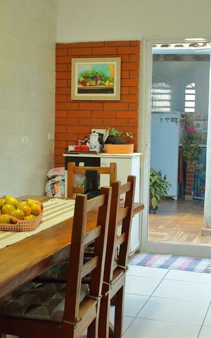Casa à venda com 179m², 4 quartos e 2 vagasCopa