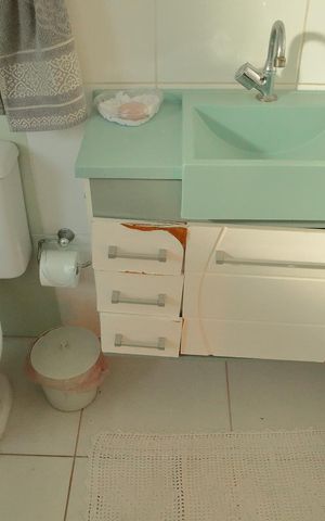 Casa à venda com 179m², 4 quartos e 2 vagasBanheiro do Quarto