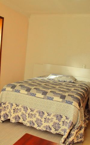 Casa à venda com 179m², 4 quartos e 2 vagasQuarto