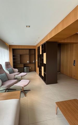 Apartamento à venda com 215m², 3 quartos e 3 vagas Apartamento à venda com 215m², 3 quartos e 3 vagasSala